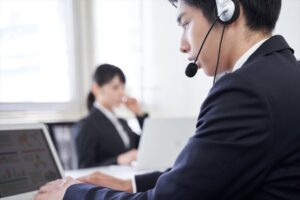 社内ヘルプデスクの役割と課題