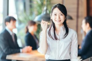 コンサルティング業界におけるFAQシステム導入事例
