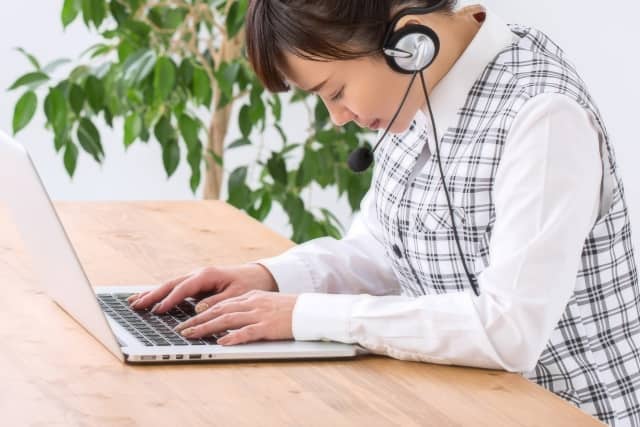 コールセンターの課題を解決する方法