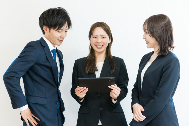 FAQシステムが働き方改革に効果的な理由
